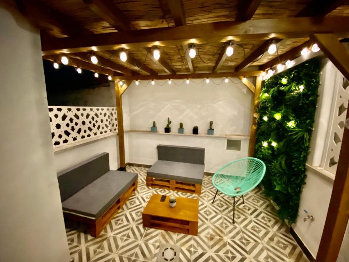 Precioso Atico Con Terraza En El Centro De Madrid Amazing Penthouse In Madrid Centerアパートメント エクステリア 写真